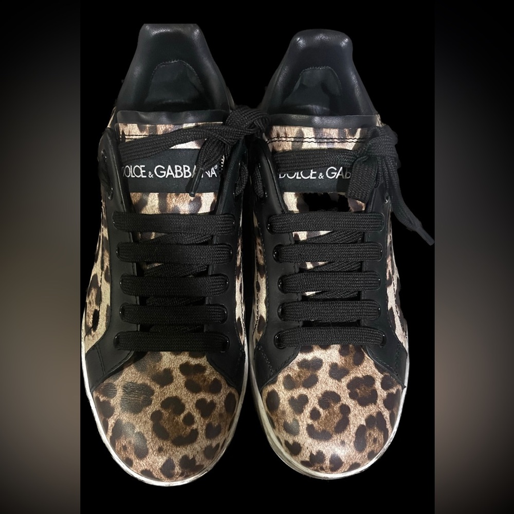Dolce gabbana sneaker size 6 women